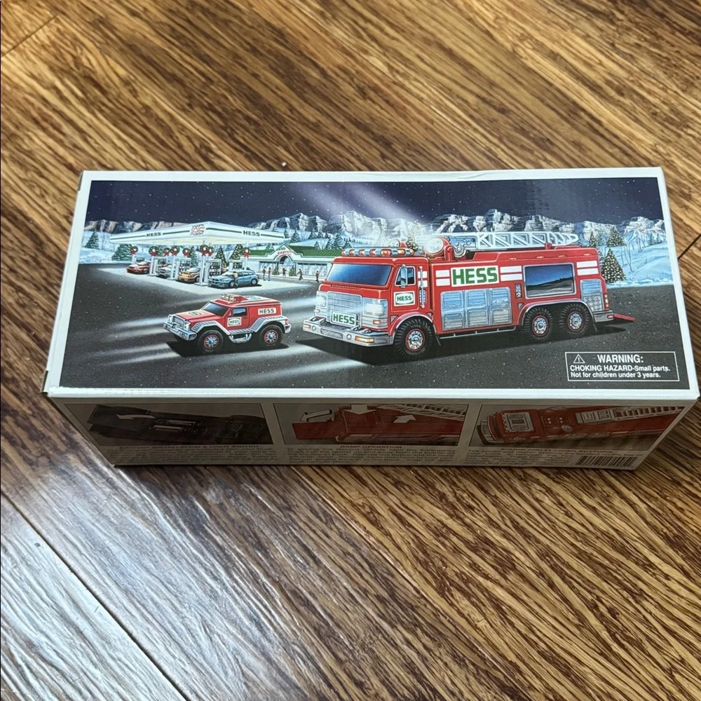 Vintage Hess 2005 Emergency Truck with Rescue Vehicle collectible new in box